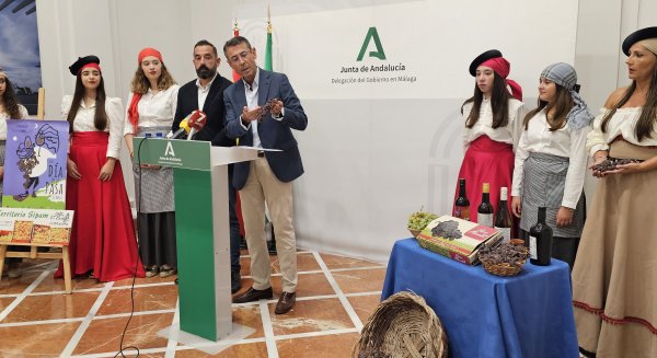 El Borge, municipio con mayor número de paseros de la provincia, celebra este domingo el Día de la Pasa