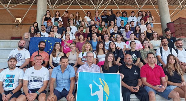UMA.- La recepción de los voluntarios internacionales, punto de partida de los primeros juegos europeos universitarios de playa