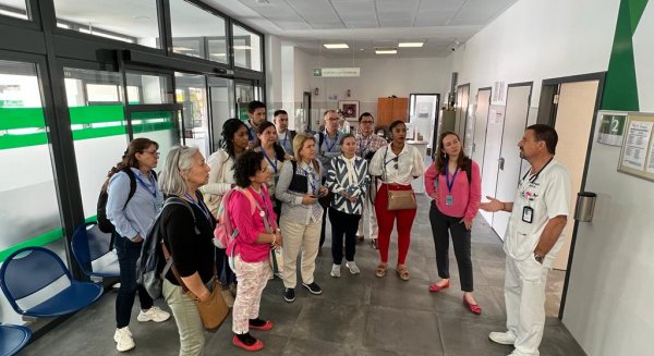 El Área Sanitaria Norte de Málaga – Antequera recibe la visita de catorce profesionales del Ministerio de Sanidad de Colombia 