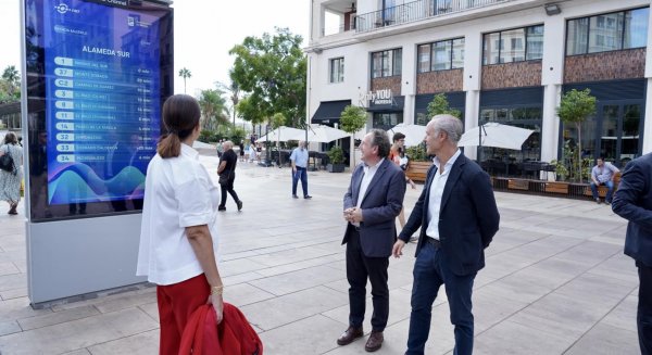 Málaga contará con 230 nuevas pantallas digitales de gran formato con información de los autobuses en tiempo real