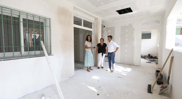 Marbella mejora las guarderías de Las Chapas, Las Albarizas y El Pinar para dotarlas de aulas específicas para bebés