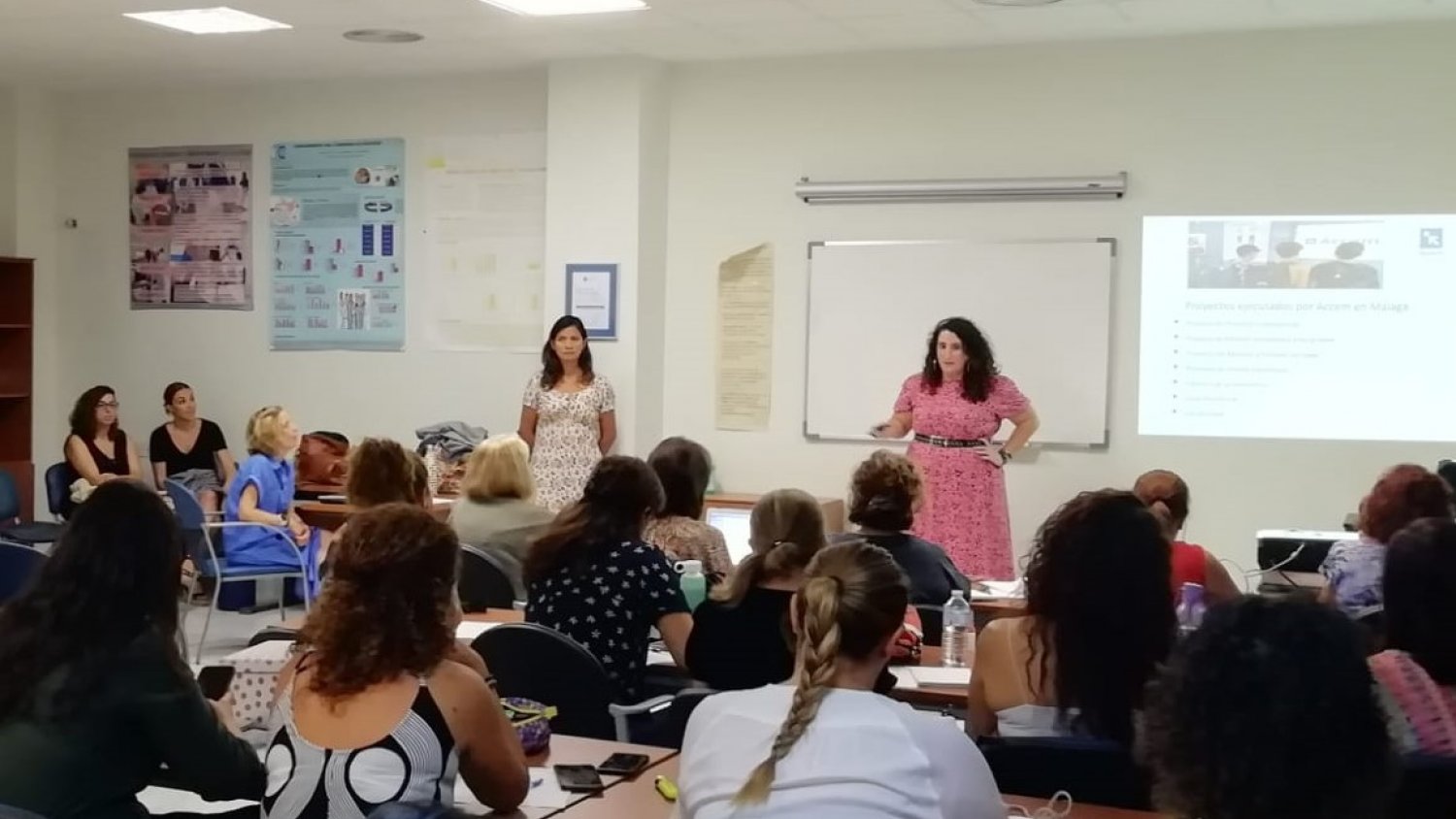 El Distrito Málaga-Valle del Guadalhorce reanuda el programa formativo de enfermeras referentes escolares 