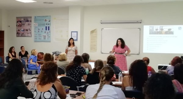 El Distrito Málaga-Valle del Guadalhorce reanuda el programa formativo de enfermeras referentes escolares 