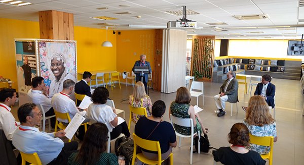 UMA.- Miembros del Grupo Compostela conocen el trabajo de emprendimiento, sostenibilidad e investigación de la UMA