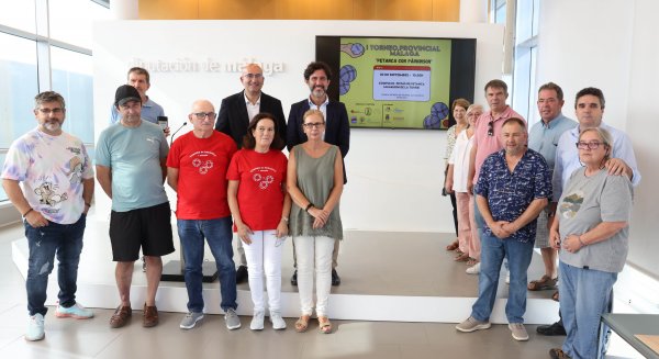 La Diputación de Málaga crea la primera edición del Torneo 'Petanca con Parkinson'
