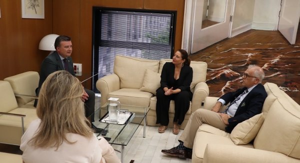 La Junta avanza con el Consejo Andaluz de Veterinarios en la coordinación en materia de sanidad animal