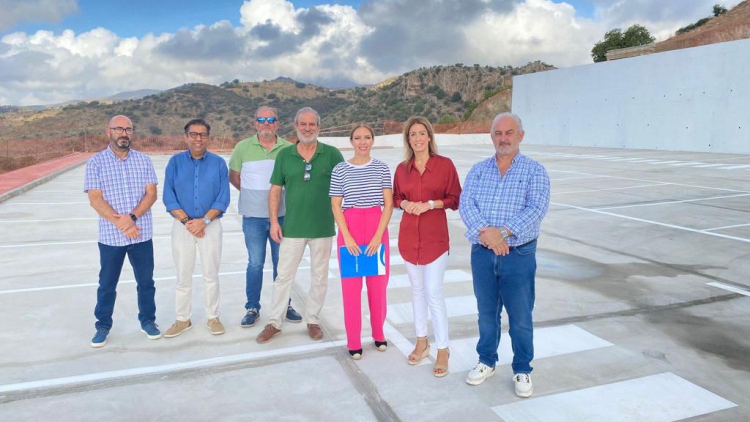 Diputación de Málaga invierte 746.407 euros en nuevo aparcamiento de Almogía y refuerzo de firme de travesías