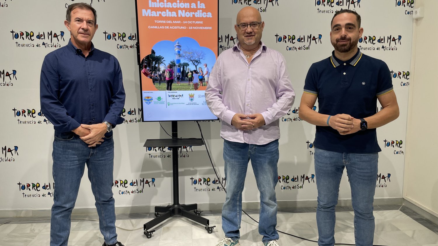 Torre del Mar, sede de un curso de Iniciación a la Marcha Nórdica de la Federación Andaluza de Montañismo