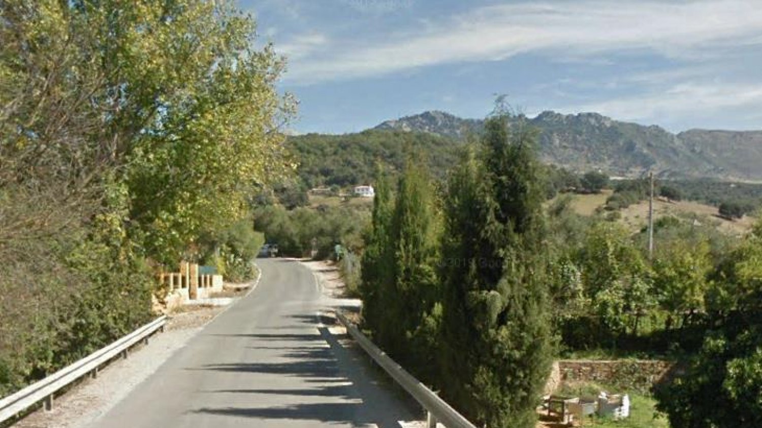 La Junta construirá una pasarela peatonal junto al viaducto sobre el río Guadiaro en Cortes 