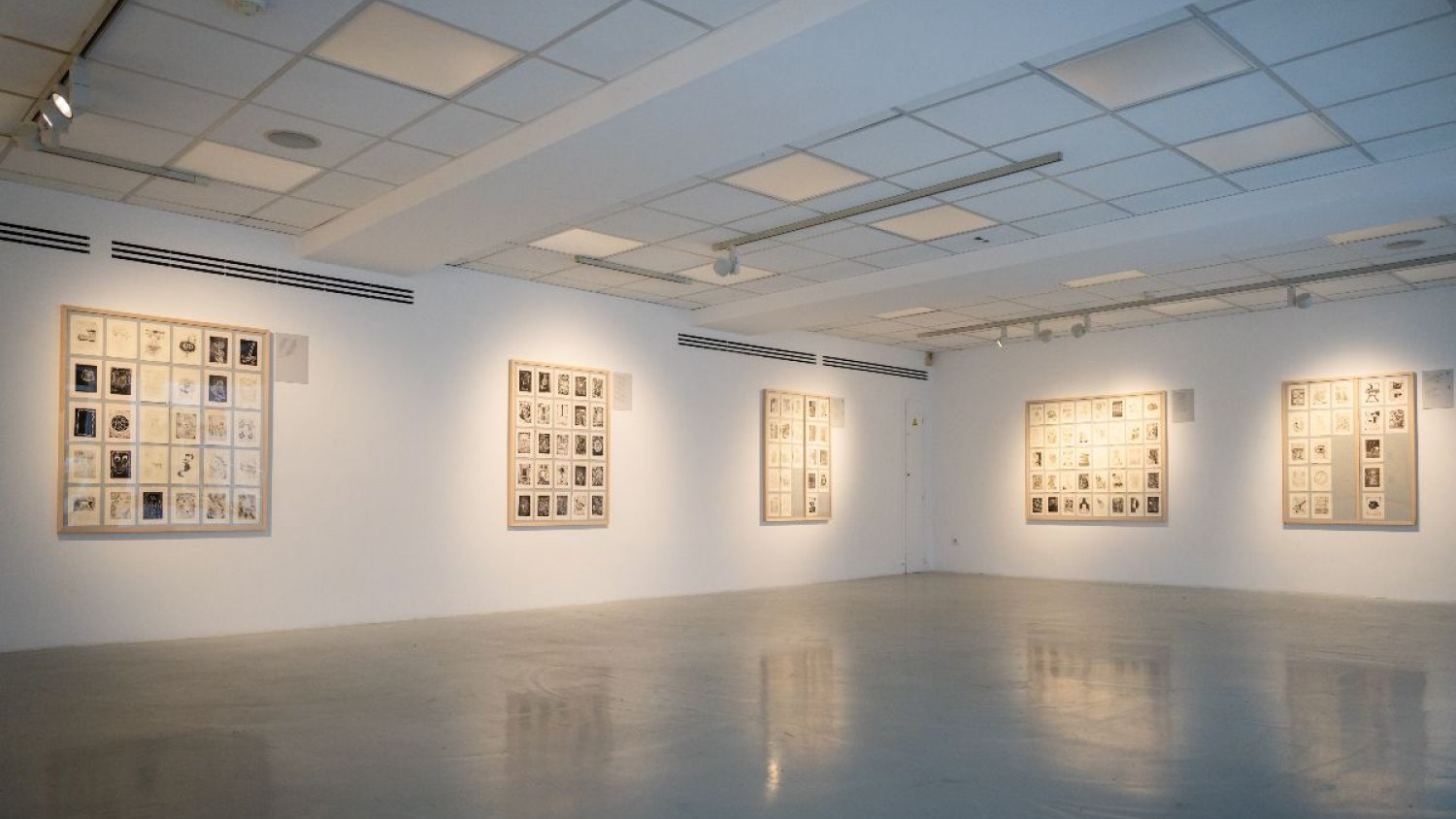 El Instituto Cervantes de París recibe la exposición 'Grabado en el verso' del Museo Picasso de Málaga