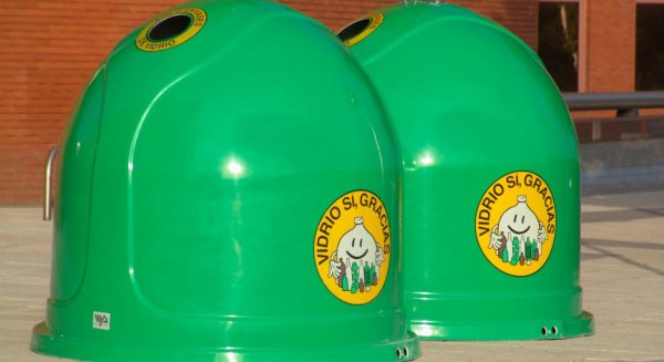 Málaga y Ecovidrio utilizan la IA en una iniciativa ciudadana para incrementar la recogida de envases de vidrio 