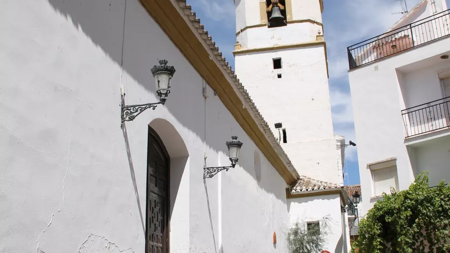 El Obispado de Málaga cesa de sus actividades en la provincia al cura detenido por acosar a su expareja