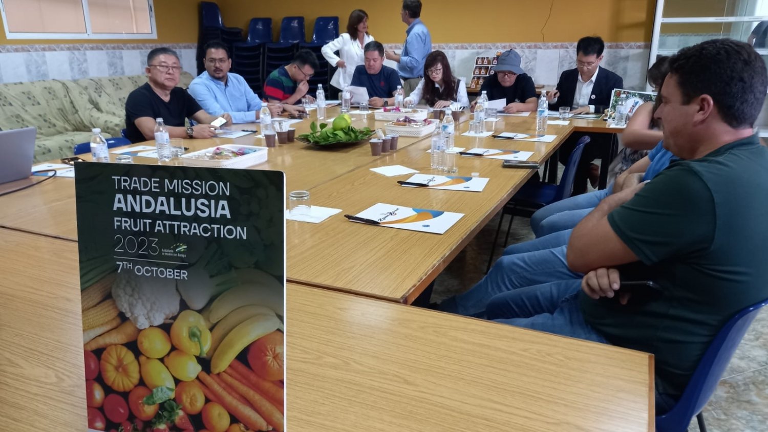 Andalucía TRADE e ICEX refuerzan el sector hortofrutícola andaluz en un encuentro ante agentes de cuatro continentes 