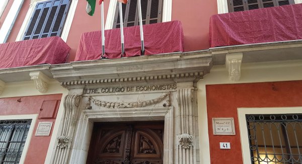 El Colegio de Economistas de Málaga valora que la extinción de contratos en septiembre sea menor de lo habitual por la desestacionalización del turismo