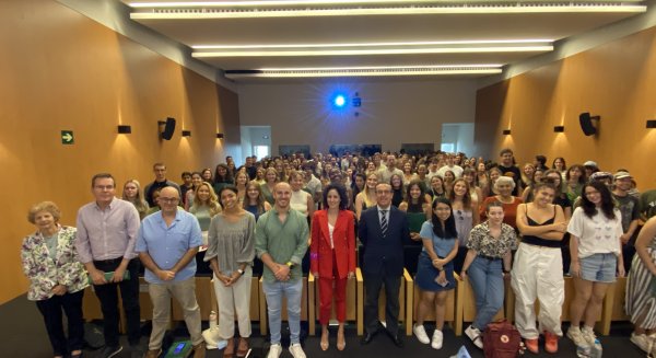 277 auxiliares de conversación de 18 nacionalidades se incorporan a los centros educativos de Málaga