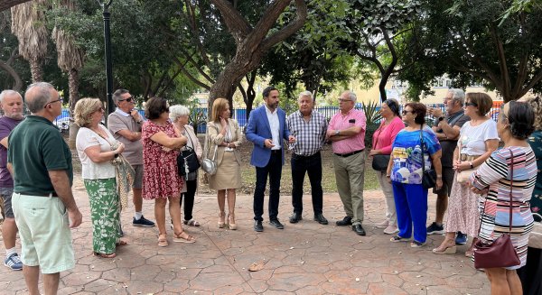 PSOE Málaga denuncia el abandono a Carretera de Cádiz con solo tres euros por habitante del presupuesto municipal