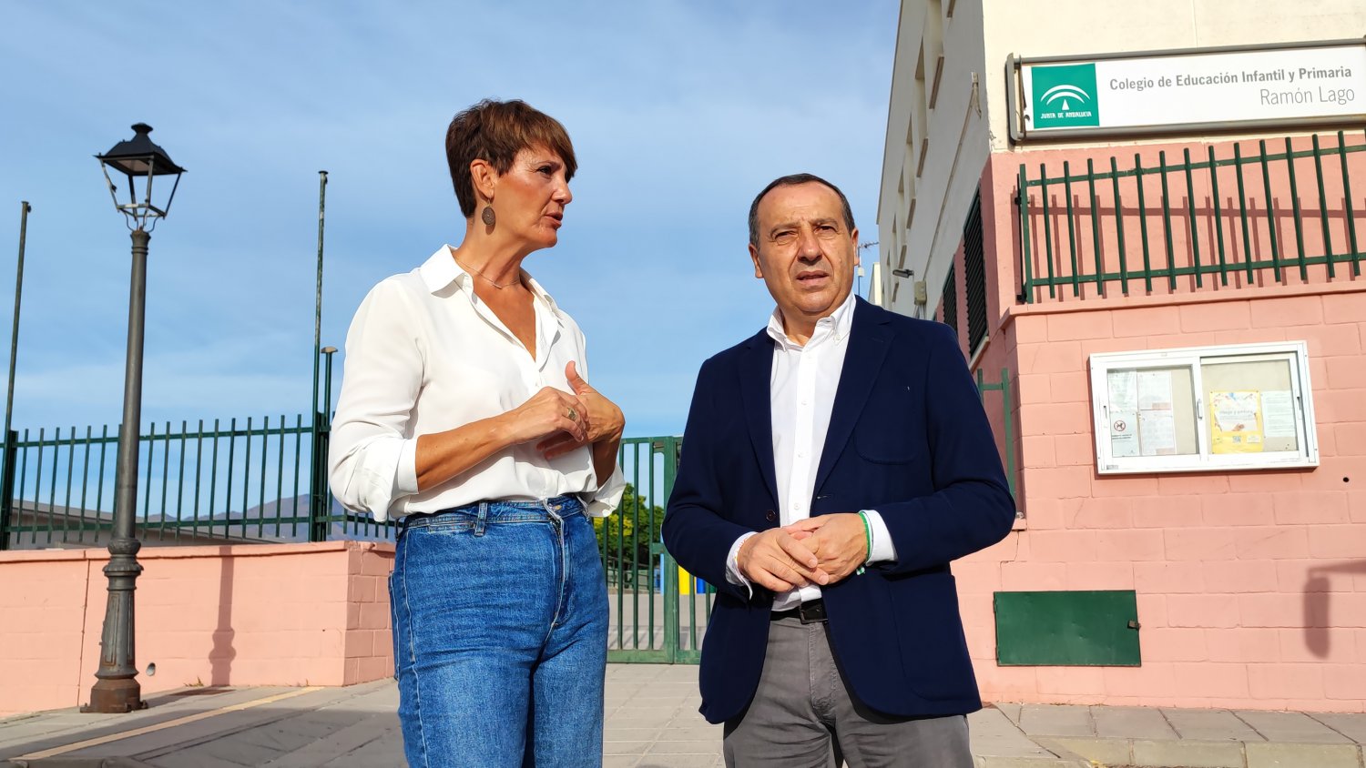 PSOE exige a la Junta terminar con las aulas prefabricadas y acometer la ampliación del CEIP Ramón Lago de Estepona