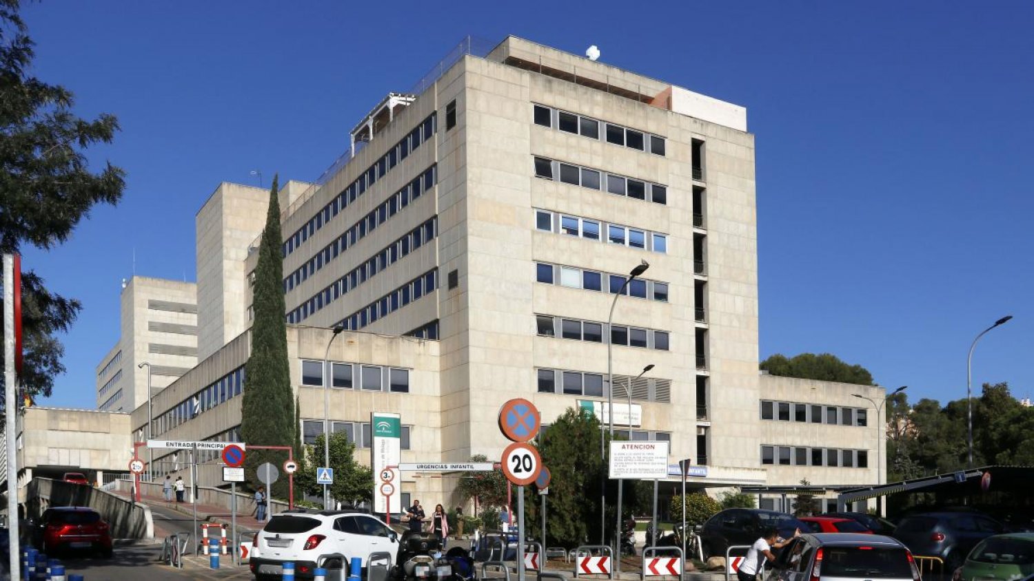 Cotejan datos de ADN para tratar de identificar a la bebé abandonada en una calle de Málaga
