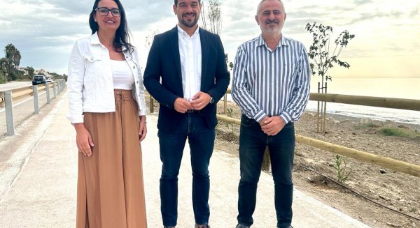 La Senda Litoral avanza en Vélez-Málaga con nuevos tramos financiados por la Diputación con 1,3 millones de euros