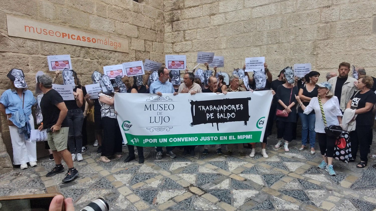 Podemos e IU piden el apoyo del ayuntamiento a la plantilla del Museo Picasso y al centro de ciencias Principia 