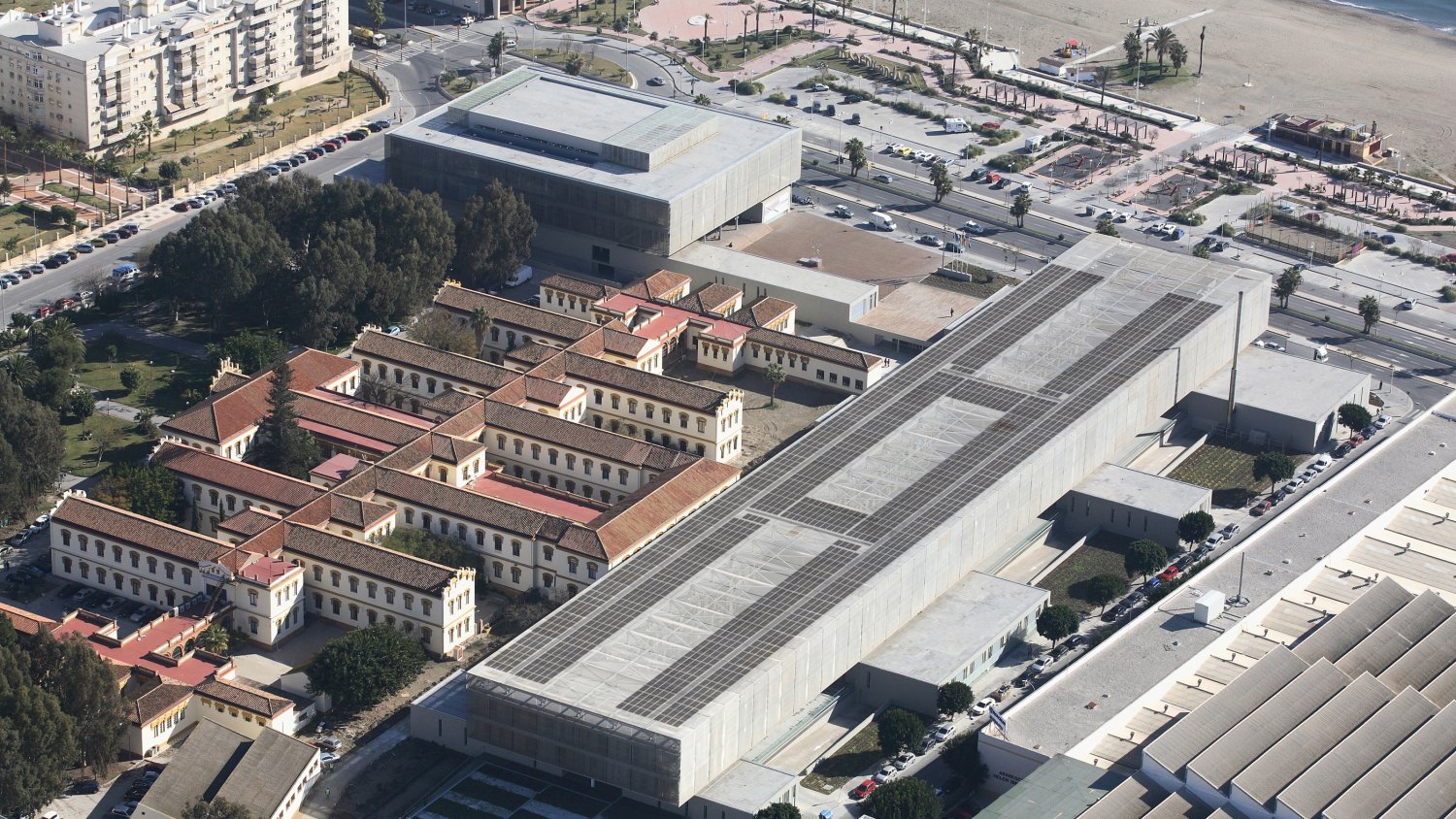 La Diputación de Málaga reducirá el 50% del consumo eléctrico en su sede con 1.600 paneles fotovoltaicos