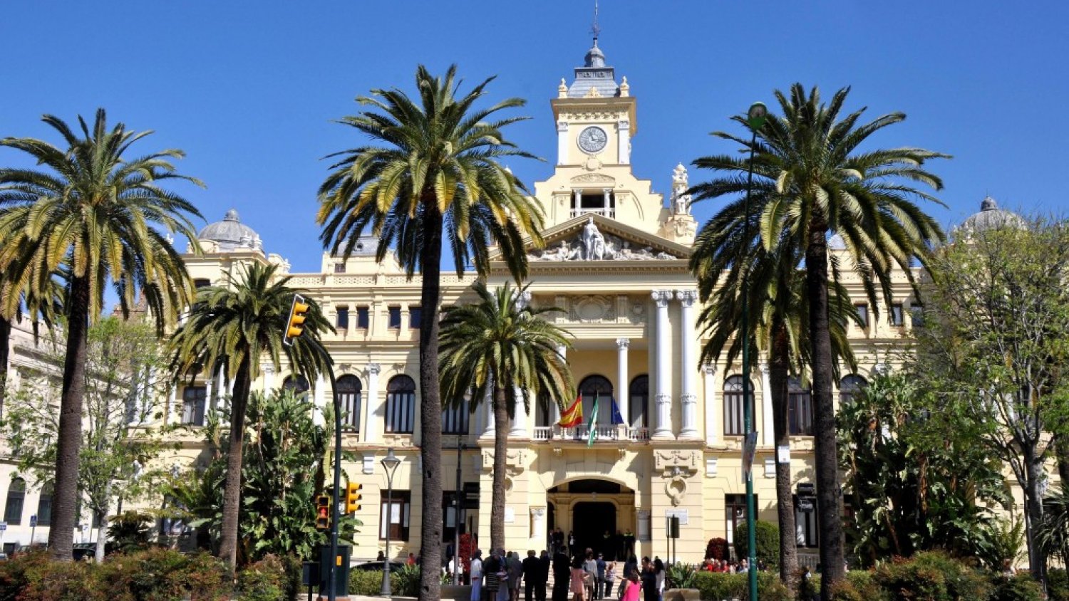 El Ayuntamiento de Málaga renueva el convenio con la Junta para la financiación del servicio de ayuda a domicilio 