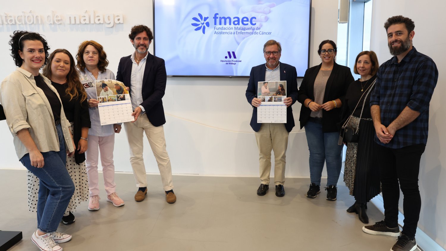 Diputación de Málaga presenta el calendario solidario 2024 de la Fundación Malagueña de Asistencia a Enfermos de Cáncer