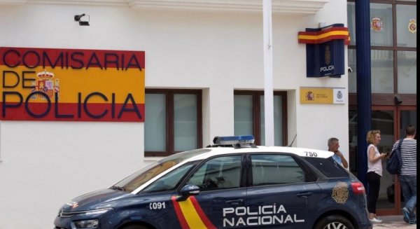 Detenido en Estepona tras rociar con gasolina a su pareja y prender fuego a la vivienda con ella dentro