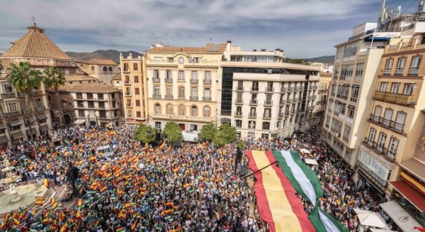 El Partido Popular destaca que más de 20.000 personas asisten en Málaga a la concentración contra la amnistía