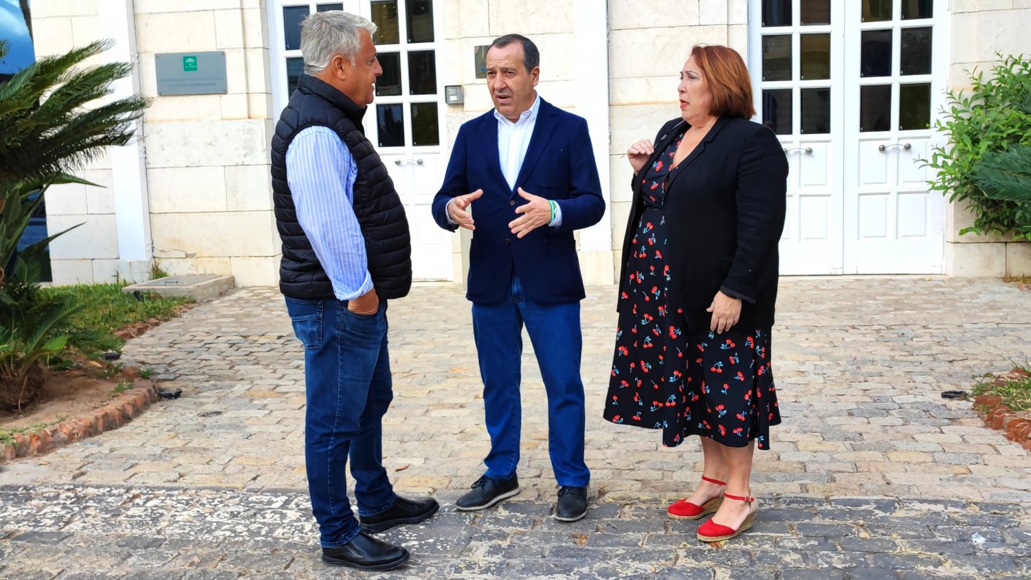 El PSOE denuncia el cierre por parte de la Junta de los CADE de Málaga por falta de contrato de limpieza