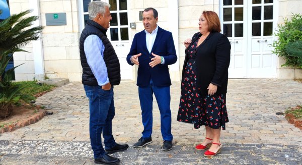 El PSOE denuncia el cierre por parte de la Junta de los CADE de Málaga por falta de contrato de limpieza