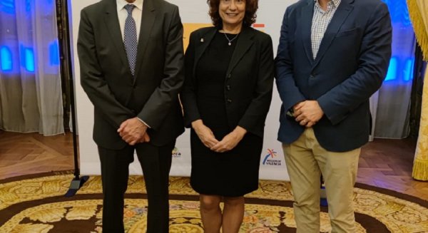 Turismo Costa del Sol muestra las novedades del destino al sector turístico francés en una jornada celebrada en París