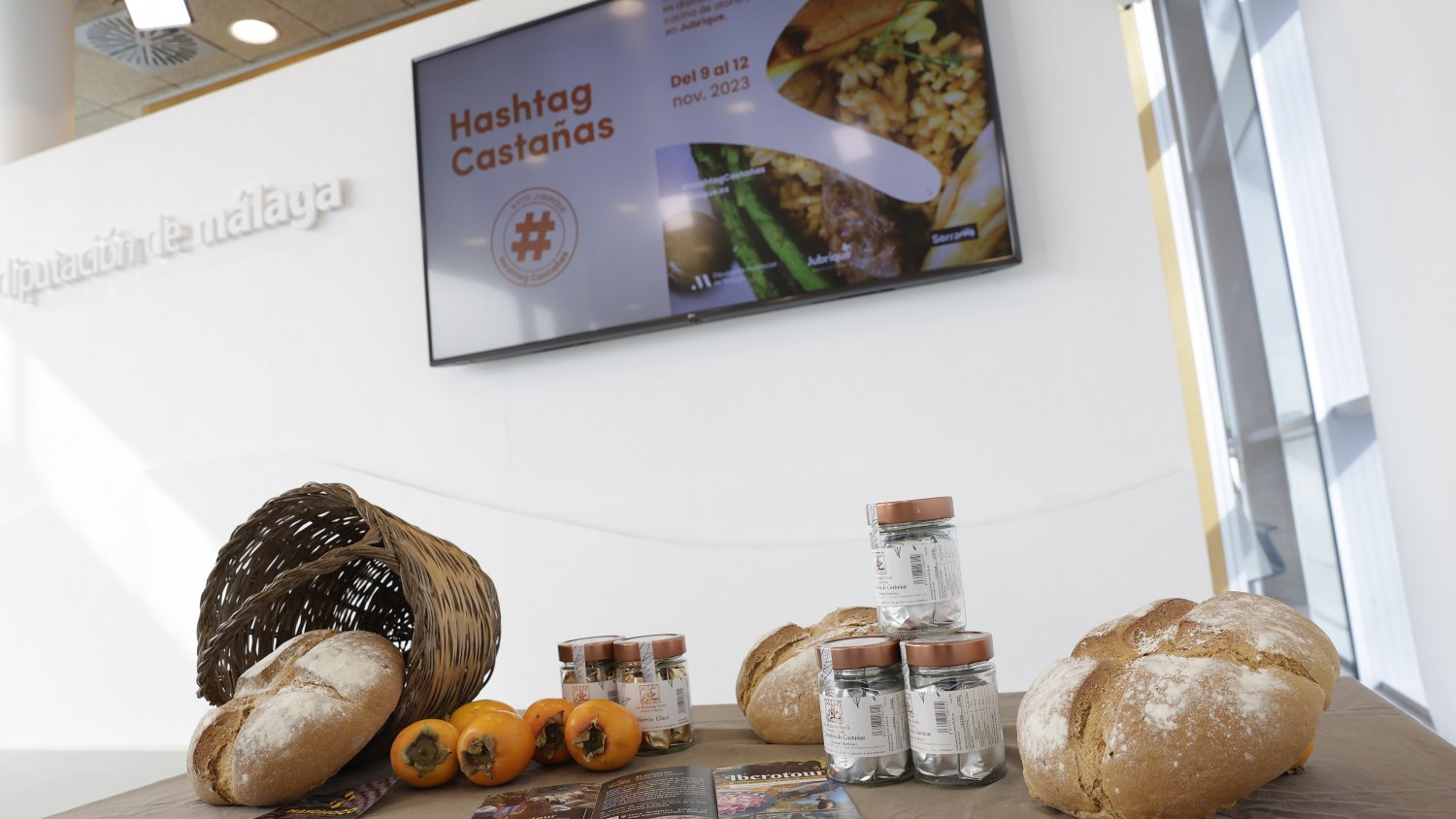 Diputación de Málaga impulsa el evento Hashtag Castañas de Jubrique con cocina en directo, degustaciones y talleres