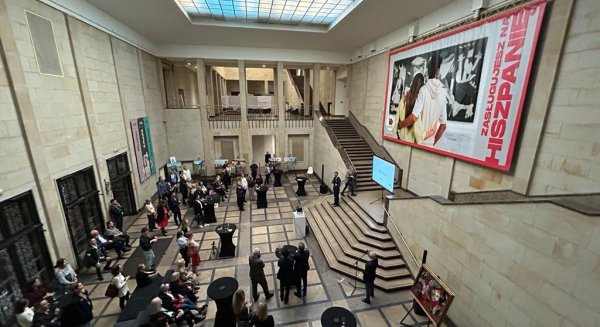Andalucía presenta su oferta de turismo cultural a una treintena de agentes de Polonia en Varsovia