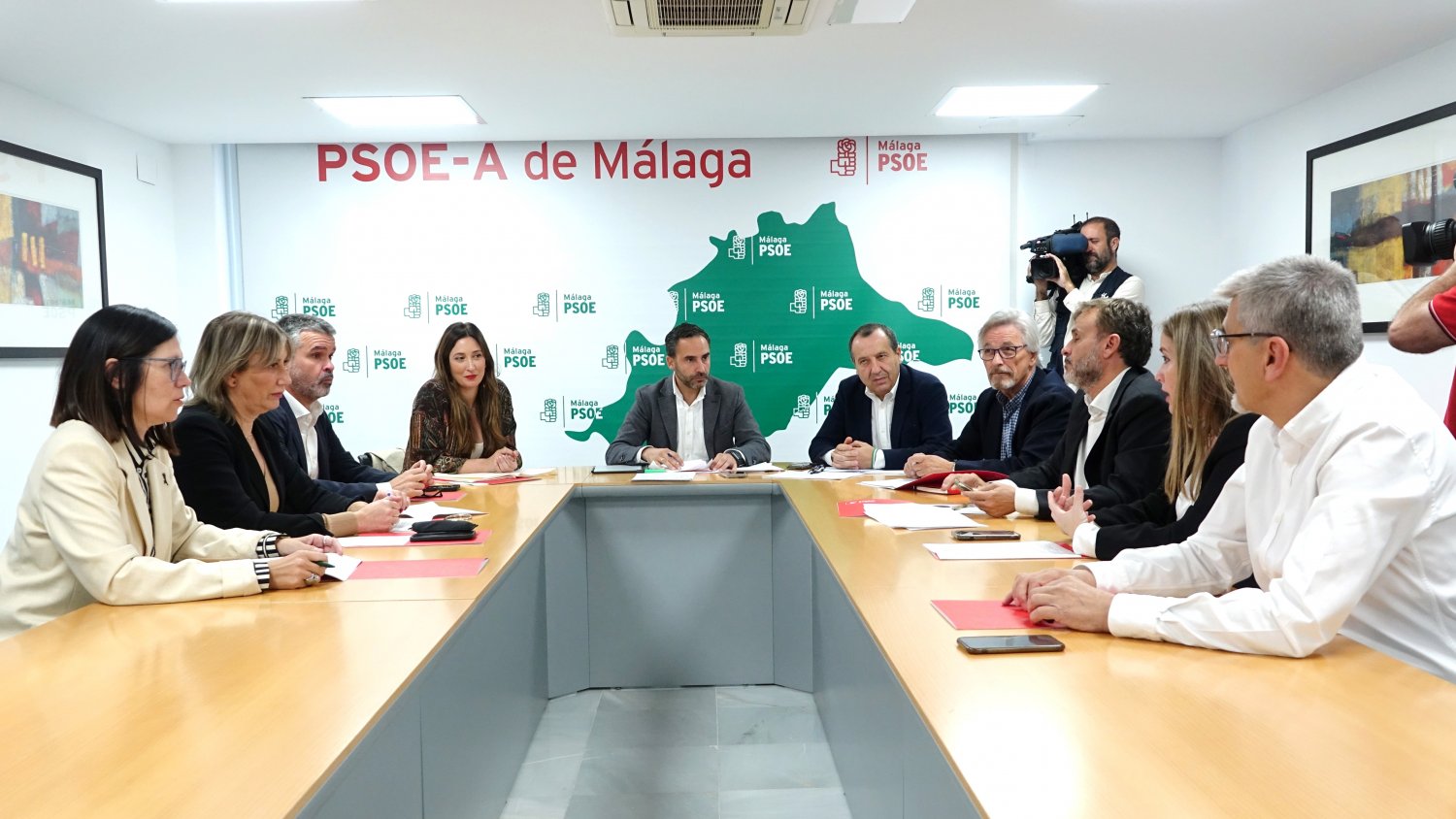 PSOE denuncia que la Junta solo ejecutó el 14% de los presupuestos para Málaga en los últimos cinco años