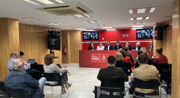 El PSOE de Málaga pide al PP y a VOX que frenen los ataques a las sedes socialistas y que dejen de sembrar odio