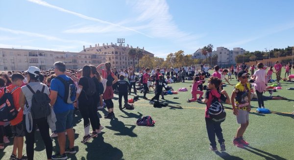 Benalmádena celebra el Día Mundial Contra la Obesidad con la marcha ‘Caminando por un reto’ 