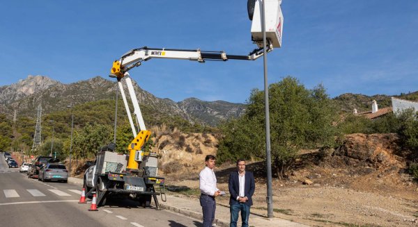 Marbella renueva cerca de 200 luminarias de tipo LED en Trapiche Norte para reducir el consumo energético