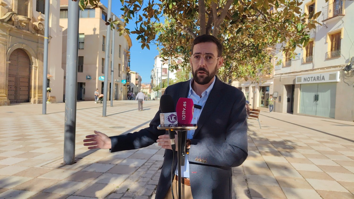 El PSOE de Vélez-Málaga denuncia que la limpieza en el municipio 'ha dejado de ser una prioridad para el PP”