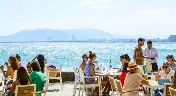 El empleo turístico supone en el tercer trimestre de 2023 el 19,3% de las personas ocupadas en Costa del Sol