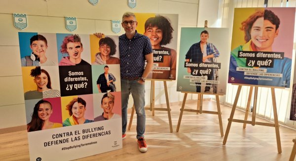 El Ayuntamiento de Torremolinos impulsa una campaña gráfica para luchar contra el bullying