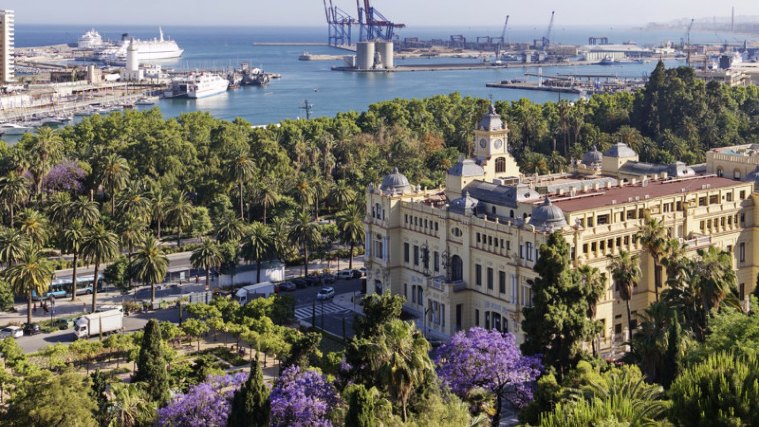 Málaga publica la modificación de la ordenanza de convivencia ciudadana y protección del espacio urbano