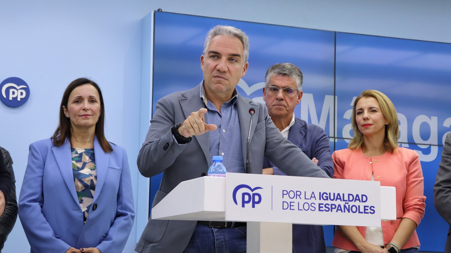 Bendodo cataloga de “adjudicación de subasta” la investidura de Sánchez