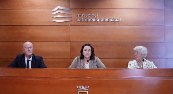 El poeta Antonio Bernier gana el XXXI Premio Manuel Alcántara por ‘Agosto, perseidas’
