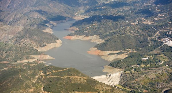 Aprobada la mayor capacidad en la interconexión hídrica de la Costa del Sol Occidental con Málaga