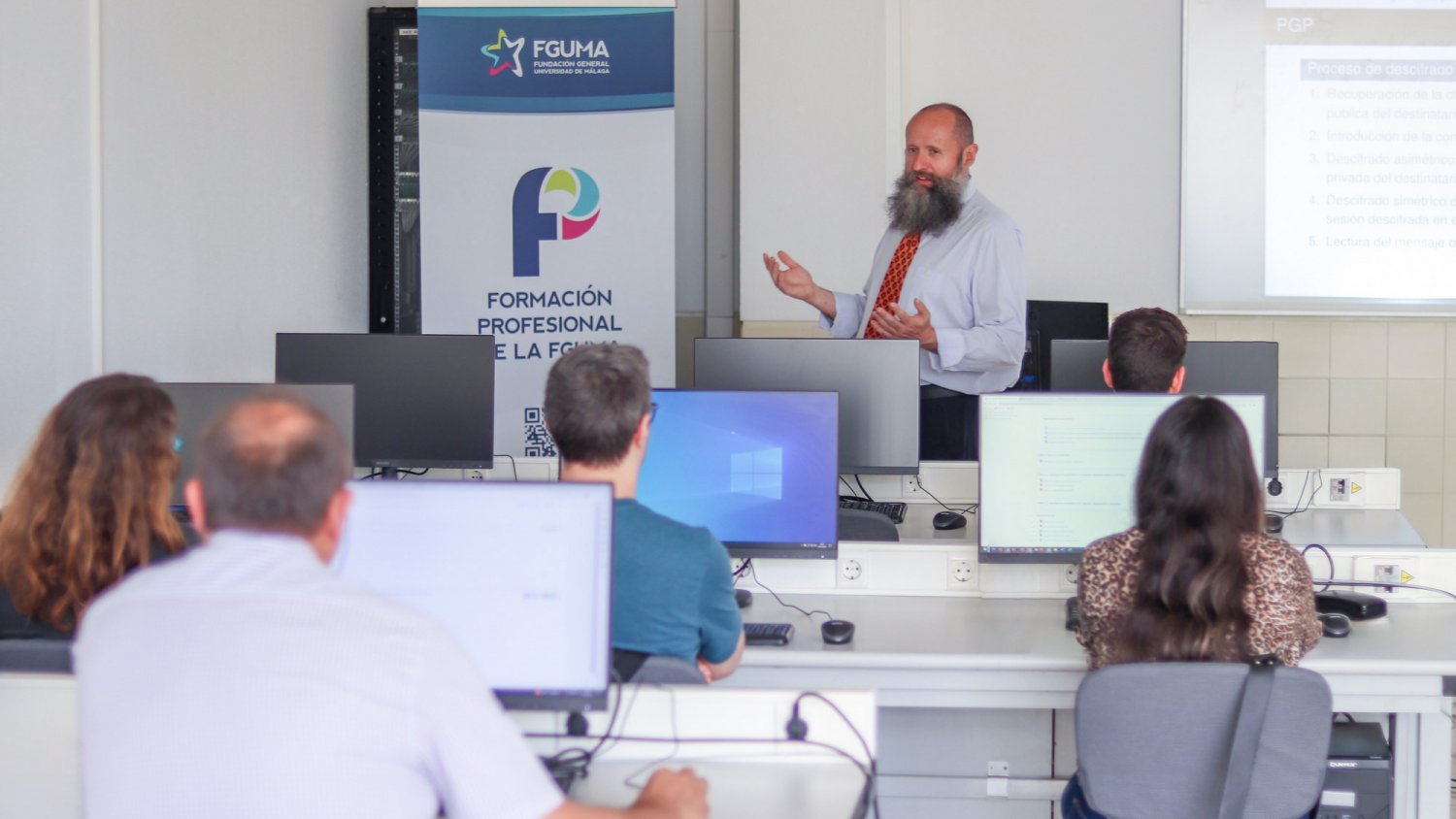 La Junta de Andalucía da luz verde a los títulos de FP de la Fundación General de la UMA