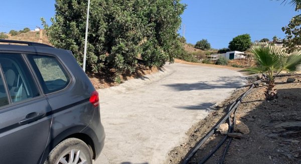 Rincón de la Victoria ejecuta obras de pavimentación en el Carril de Chimeneas de una inversión de 23.565 euros