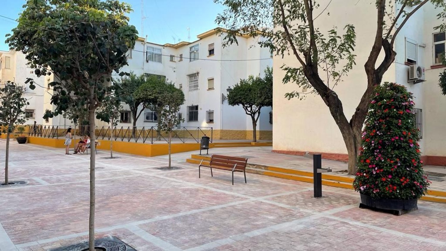 El Ayuntamiento amplía el proyecto ‘Estepona, Jardín de la Costa del Sol’ con la remodelación de la calle Cardenal Herrera Oria