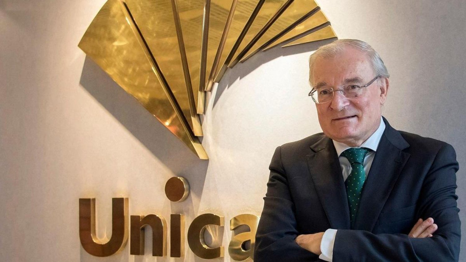Manuel Azuaga presenta voluntariamente su dimisión como presidente de Unicaja Banco