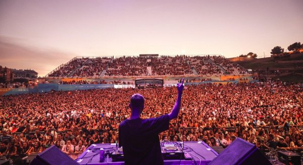 Bizarrap, Duki y Quevedo llegan este domingo a Marenostrum Fuengirola de la mano del Boombastic